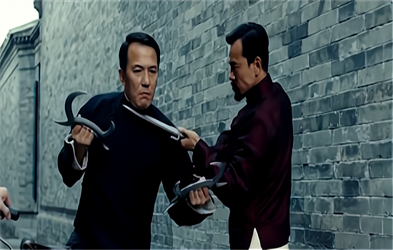 《师傅》这部电影引发了哪些争议?导演为什么要这么做?