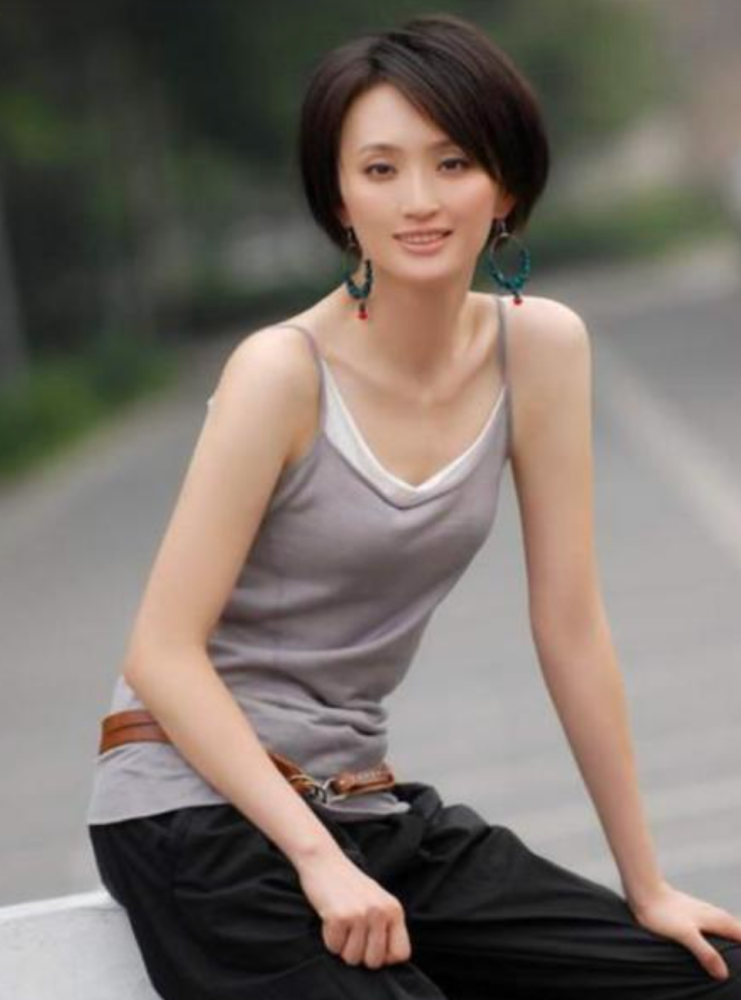 许亚军有4个漂亮妻子前妻和后妻的儿子都是我的心头宝