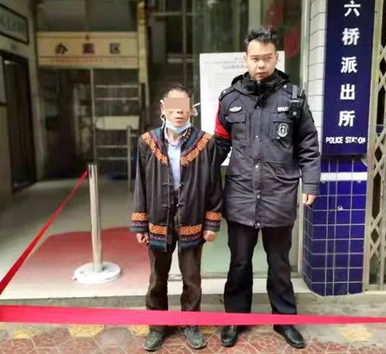 12月24日15时许,威宁县公安局110指挥中心报警电话响起.