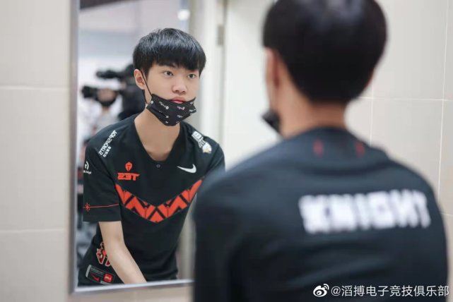 knight转会期经历了什么？官方故事披露真相：真的差点离队_腾讯新闻
