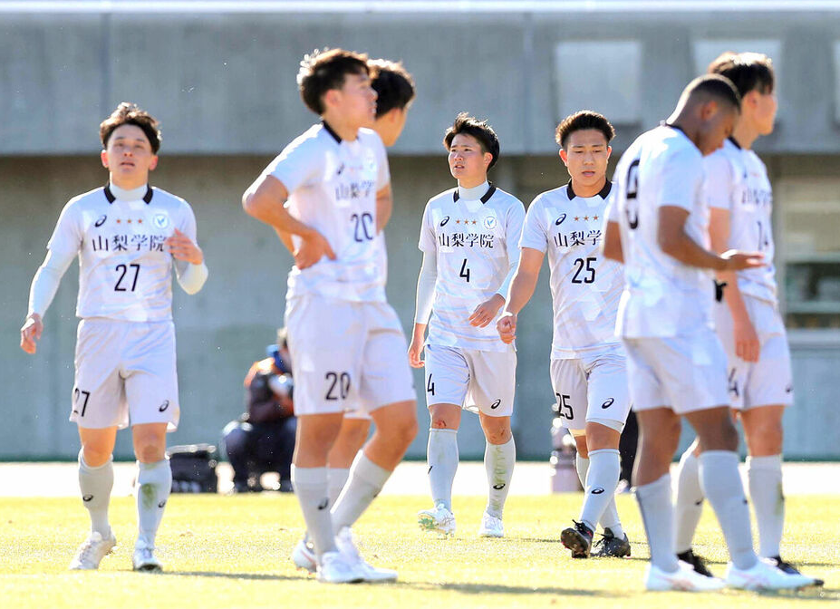 日本校园足球图片