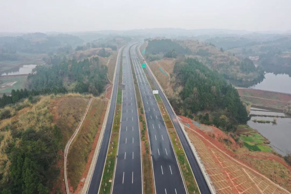 今天金简仁快速路北段开通试运行啦