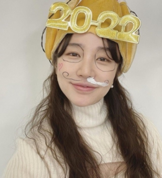 成为惩罚秀的冬季asmr关键词任务直播 eyword mission live".