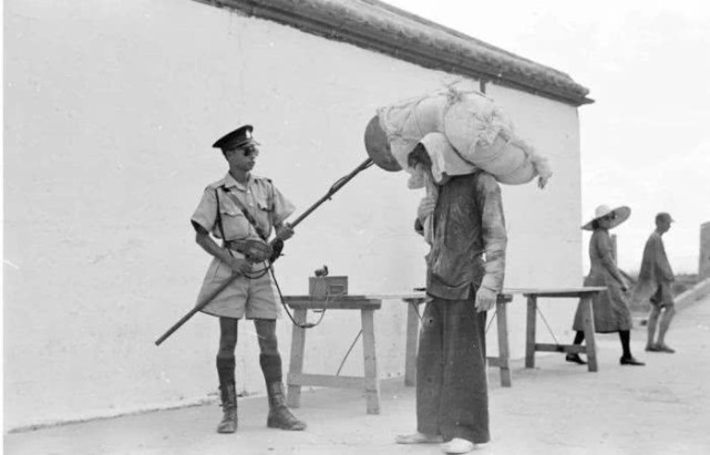 大清灭亡后,这支清军仍割据一方,实行"一夫多妻",坚持了80年