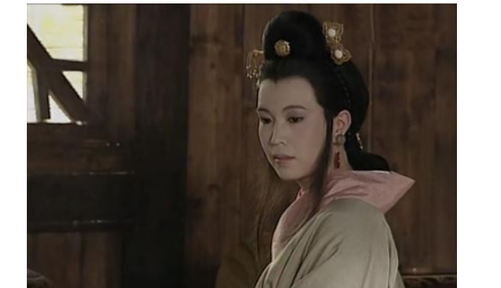 三从四德的牺牲品嫁给父亲儿子三人的荡妇文姜的姐姐宣姜