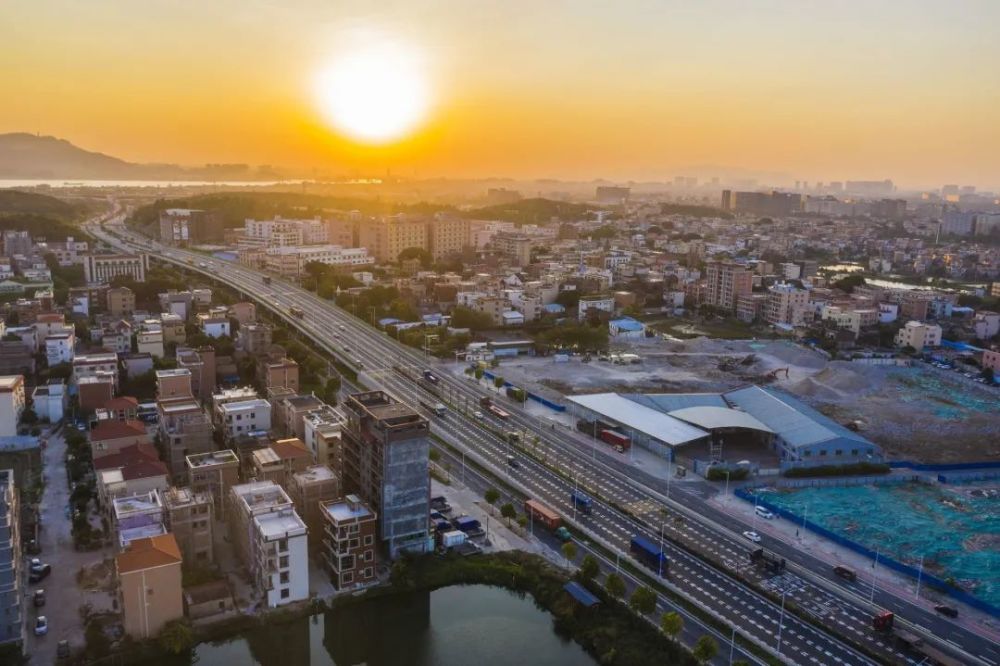 辦好事,辦身邊事如今仙塘市場,盈信街市等農貿市場完成升級改造龍江人