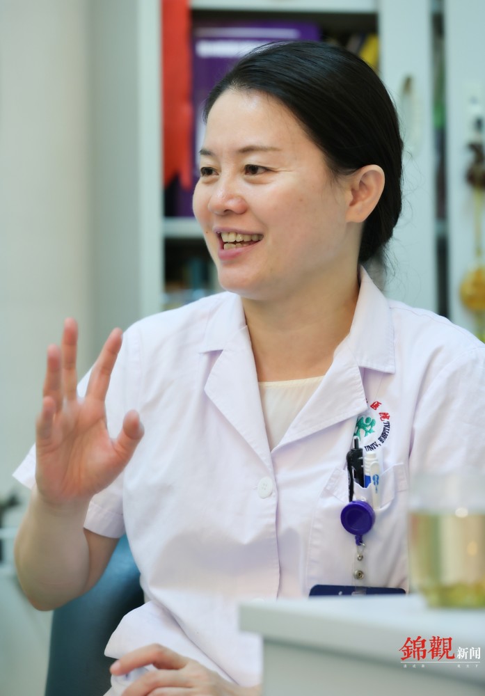 川大华西第二医院神经内科主任罗蓉她介绍说,诺西那生钠是一种反义寡