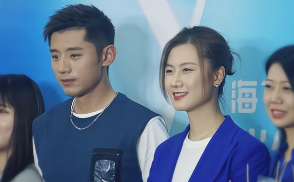 丁宁男友是谁?身高185大有来头,高富帅三项全占,年龄却偏大