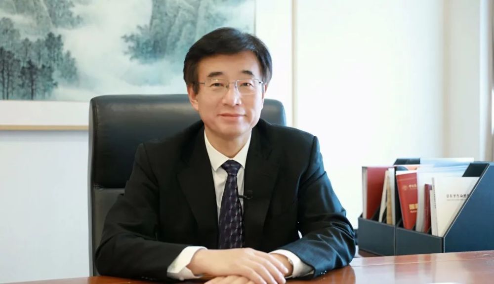 2022新年贺词丨王辰院士:深刻领会群医学理念,做大医学大卫生大健康的