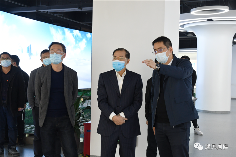 闽侯县委常委,宣传部长张弛陪同.