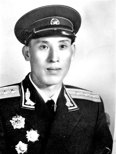 180师汉江之败真相还原:韦杰曲解兵团命令,是兵败的祸根?