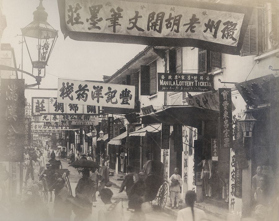 罕见历史老照片100多年前的上海外滩上海南京路