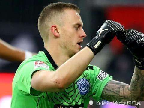 喝水哥弗莱肯他26岁才上演德甲首秀28岁成荷兰国脚门将