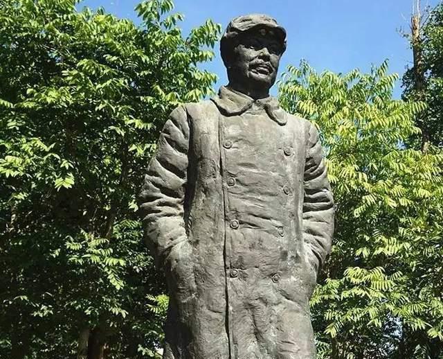 华东王饶漱石新四军和华东野战军都离不开他的功劳