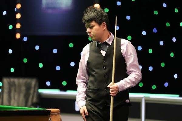 赵心童亮相首秀挑战塞尔比世界冠军退赛鲁宁续写恩怨对决