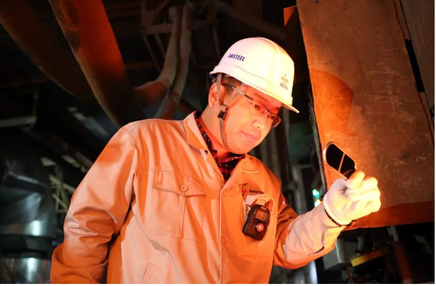 田勇已担任鞍钢集团朝阳钢铁总经理1978年出生的清华大学博士