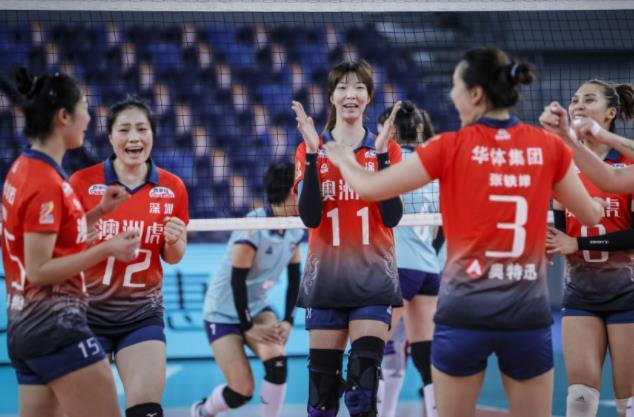 中国女排又一强力副攻退役,年仅24岁,曾入选郎平集训队_腾讯新闻