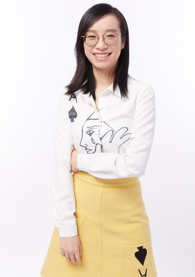 看看詹青云的新书《趁着年轻,我偏要勉强》,就知道她是不是学霸