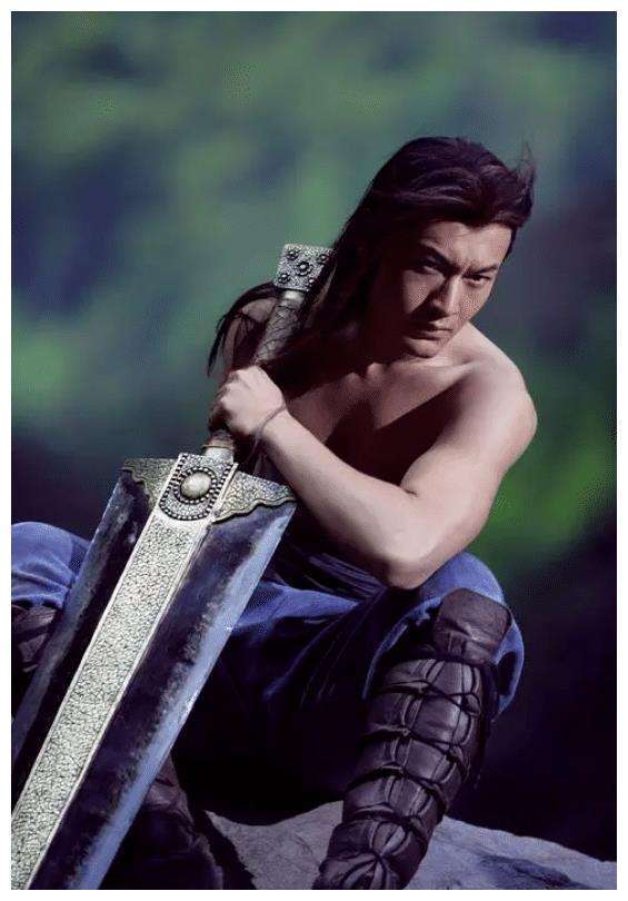 从偏执少年到神雕大侠杨过武功的进步历程