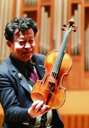 世界名琴排行钢琴_世界名琴排行榜:美国钢琴典范温格钢琴(2)