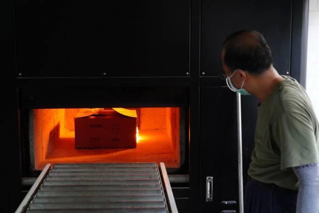 火化时,人的身体都会遭遇哪些变化?