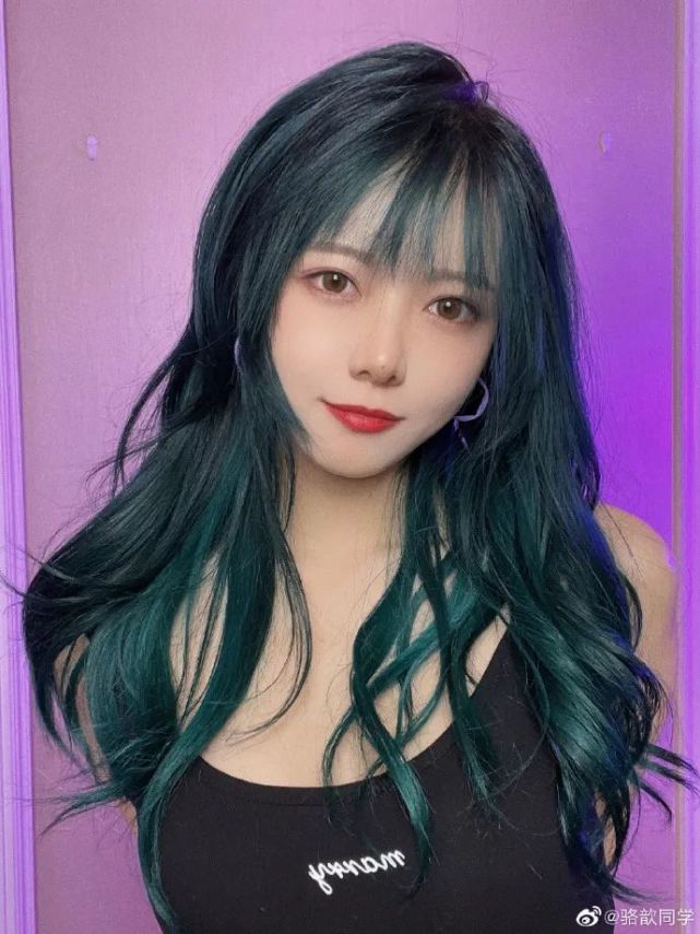 【每日一撸】uzi训练赛把对手打哭!敬业韩援隔离不忘学中文