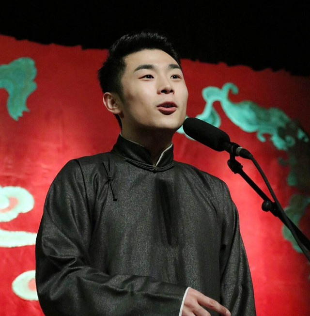 毕竟相声圈最注重的就是德行,也是希望张九南能够做好自己,带给大家更