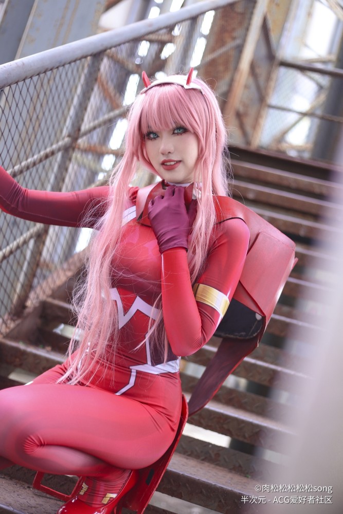 02战斗服cos正片