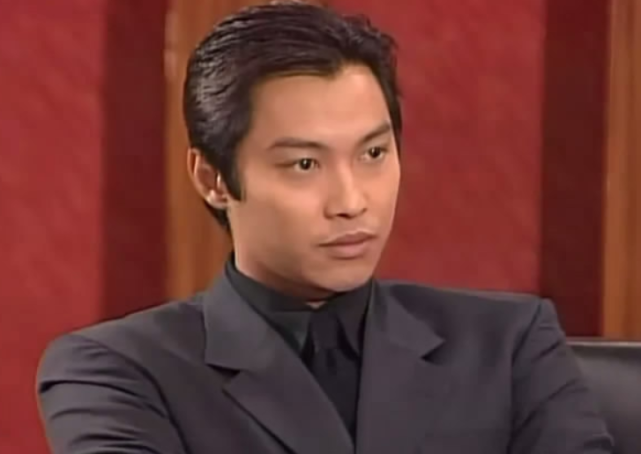 谭耀文太敬业!撞裂3根肋骨剧痛半休克,仍坚持拍戏次日才去医院