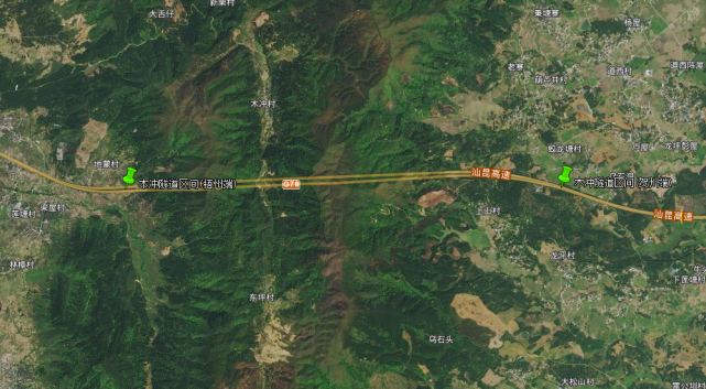 二,g78汕昆高速k712km 000(經緯度111.275747,24.