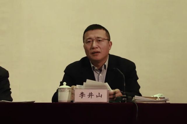 旅顺口区经济工作会议召开