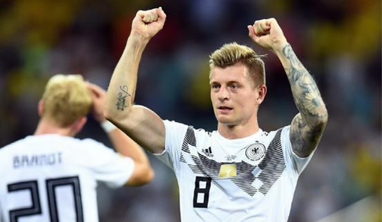 今日之星艺术型中场大师托尼克罗斯