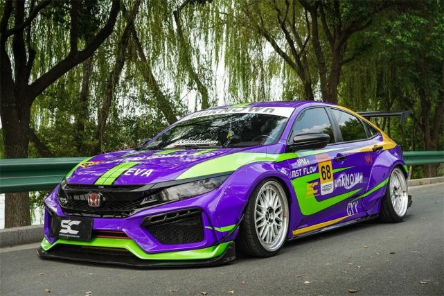 宽体气动大尾翼十代思域的姿态改装天花板