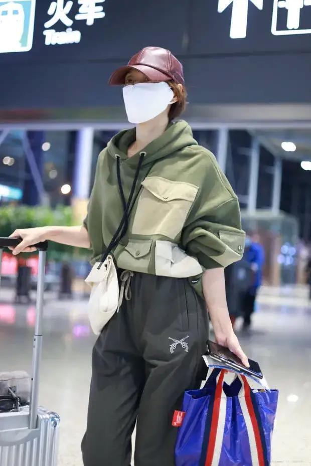 马伊琍到底多会穿看这三套搭配就知道穿衣品味时髦减龄又有范
