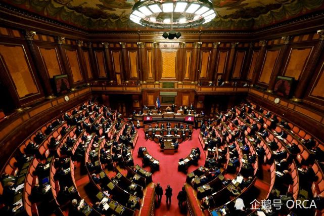 打开腾讯新闻,查看更多图片 >罗马 1 月 4 日 - 意大利议会将于 1 月