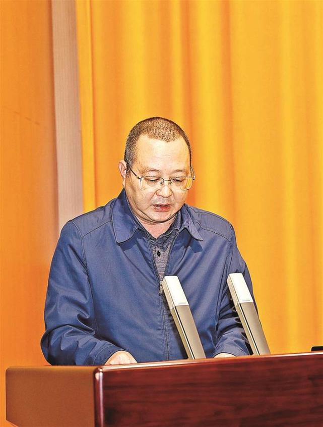 玉塘街道党工委书记刘琨.以高站位强化政治担当.