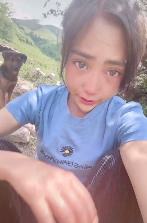 19岁"凉山孟阳"被曝整容,结婚照曝光,网友吐槽像换了个头