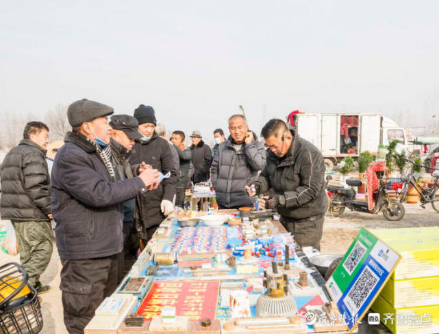 济南王舍人大集热闹非凡,想买的这都有