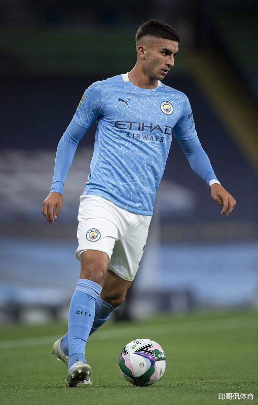 哈维:费兰 托雷斯是一笔了不起的签约,什么时候有资格参加西甲比赛?_