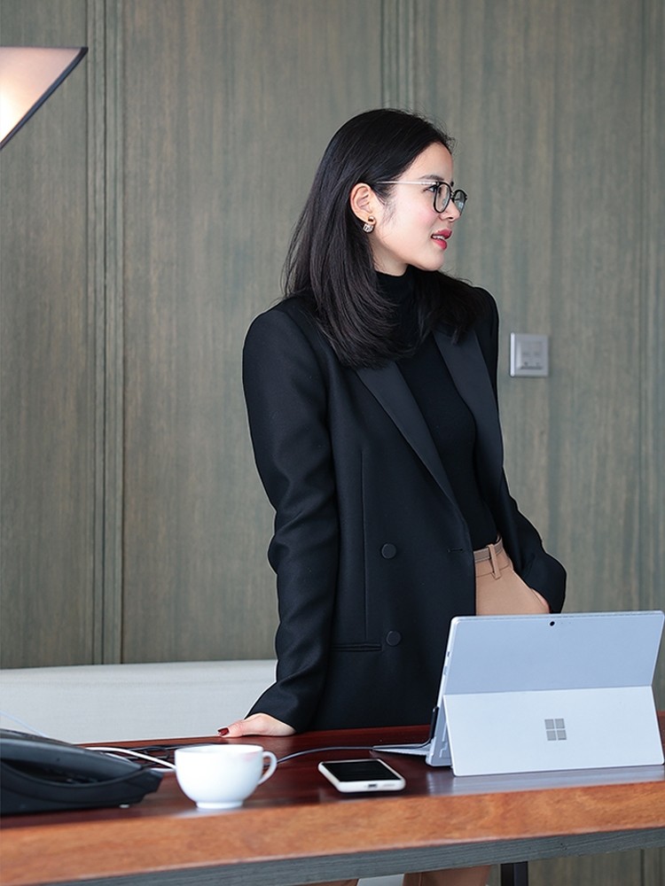 colinwang权力之影大牌同款美丽奴羊毛修身通勤修身休闲装