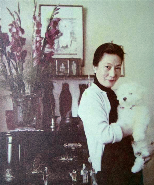 孟小冬旧照的确漂亮与梅兰芳缘分断后嫁杜月笙晚年移居台湾