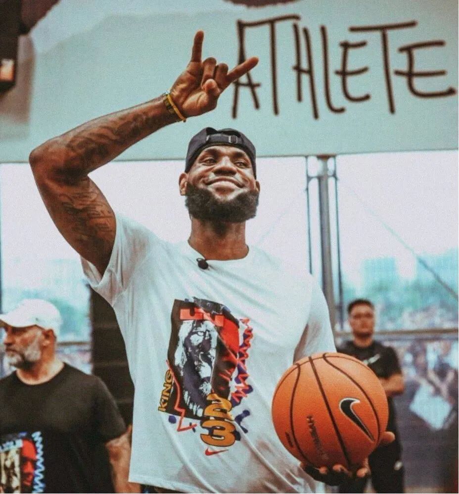 nba头像丨推荐男生必备篮球头像