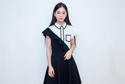 从白手起家的励志女神到人人喊打的大骗子网红小小如做了什么