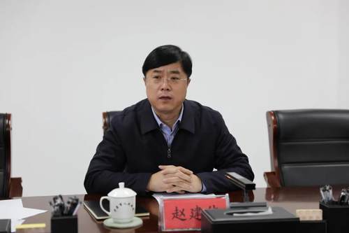 签约仪式上,赵建伟在致辞中对学院一行表示了欢迎,并介绍了开原市的