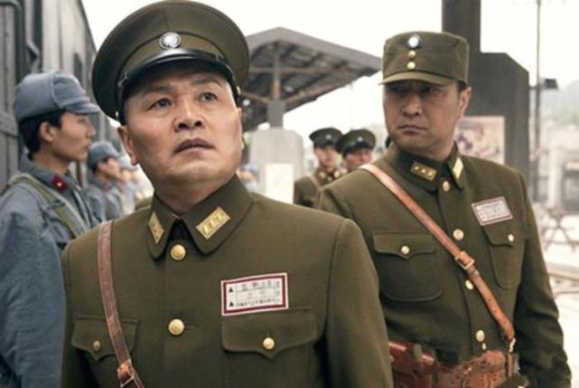 所以啊,这样的称呼,不过是现代的抗日电视剧硬生生的加给国民党军官的