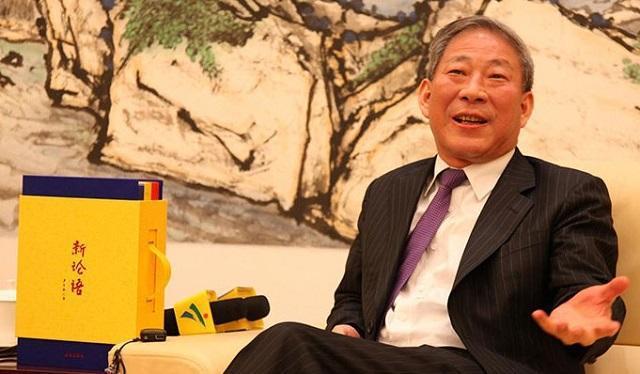 中国狂人严介和娶学生推平700座山儿子接下千亿帝国