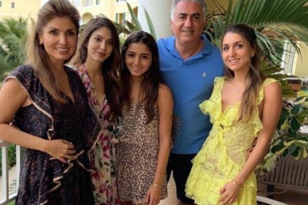 礼萨二世,妻子雅思敏,三女他就是伊朗历史最后一个朝代巴列维王朝亡国