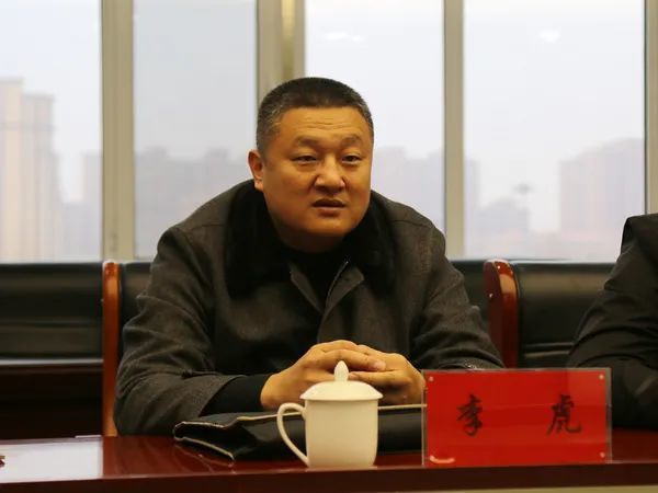 听取汇报后,李虎副书记充分肯定了伊旗交管大队各项工作取得的成绩,对