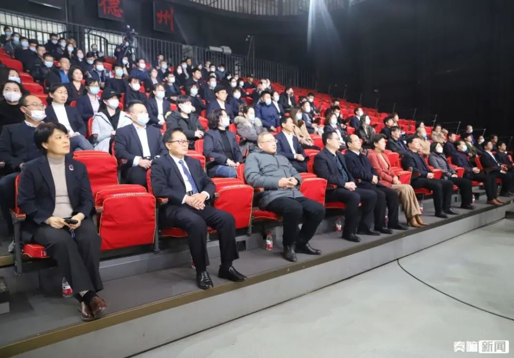 德州市广播电视台17人荣获资深新闻工作者荣誉证书证章_腾讯新闻