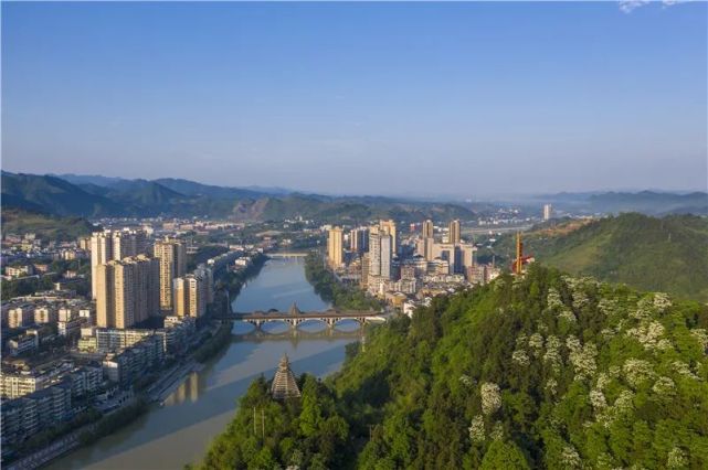 玉屏城市的多种模样